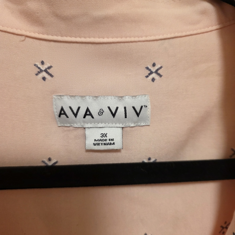 Ava & Viv Light Pink Button-Down Shirt Size 3x EUC - Picture 5 of 9